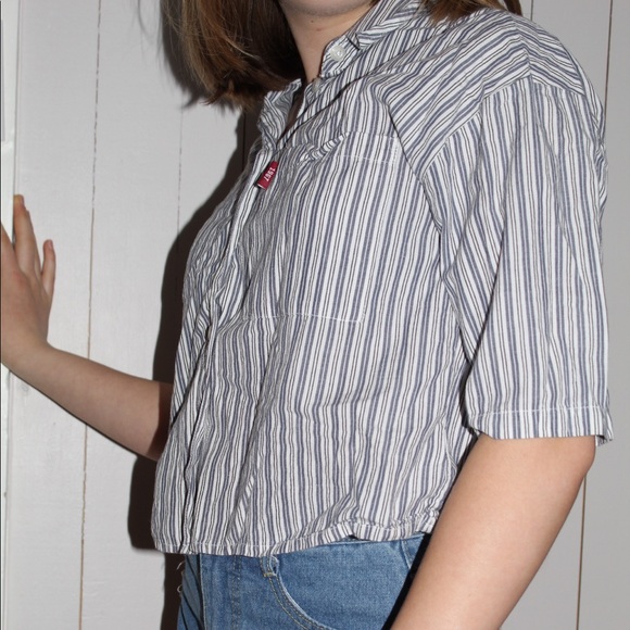 Chemise Crop - Picture 1 of 3